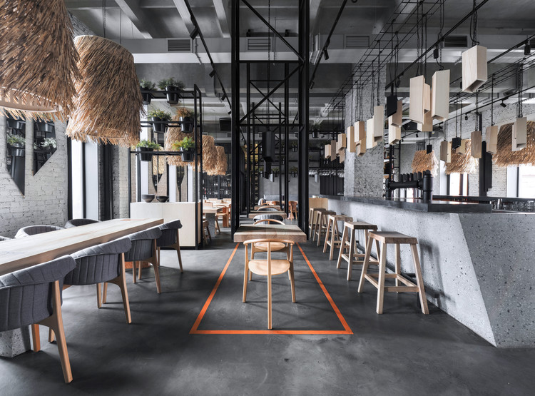 俄罗斯“洛德布鲁克”主题餐厅空间设计案例分享